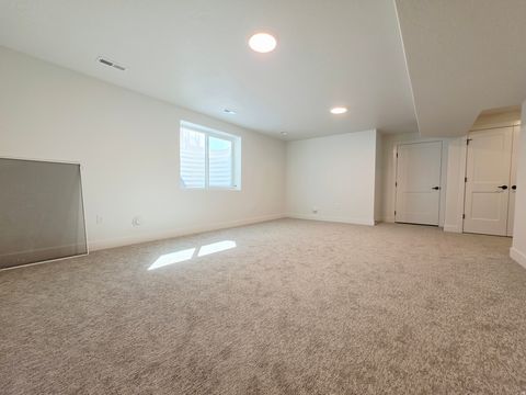 Tiny photo for 2948 N ABERDEEN DR Dr #230, Plain City, UT 84404 (MLS # 2149188)