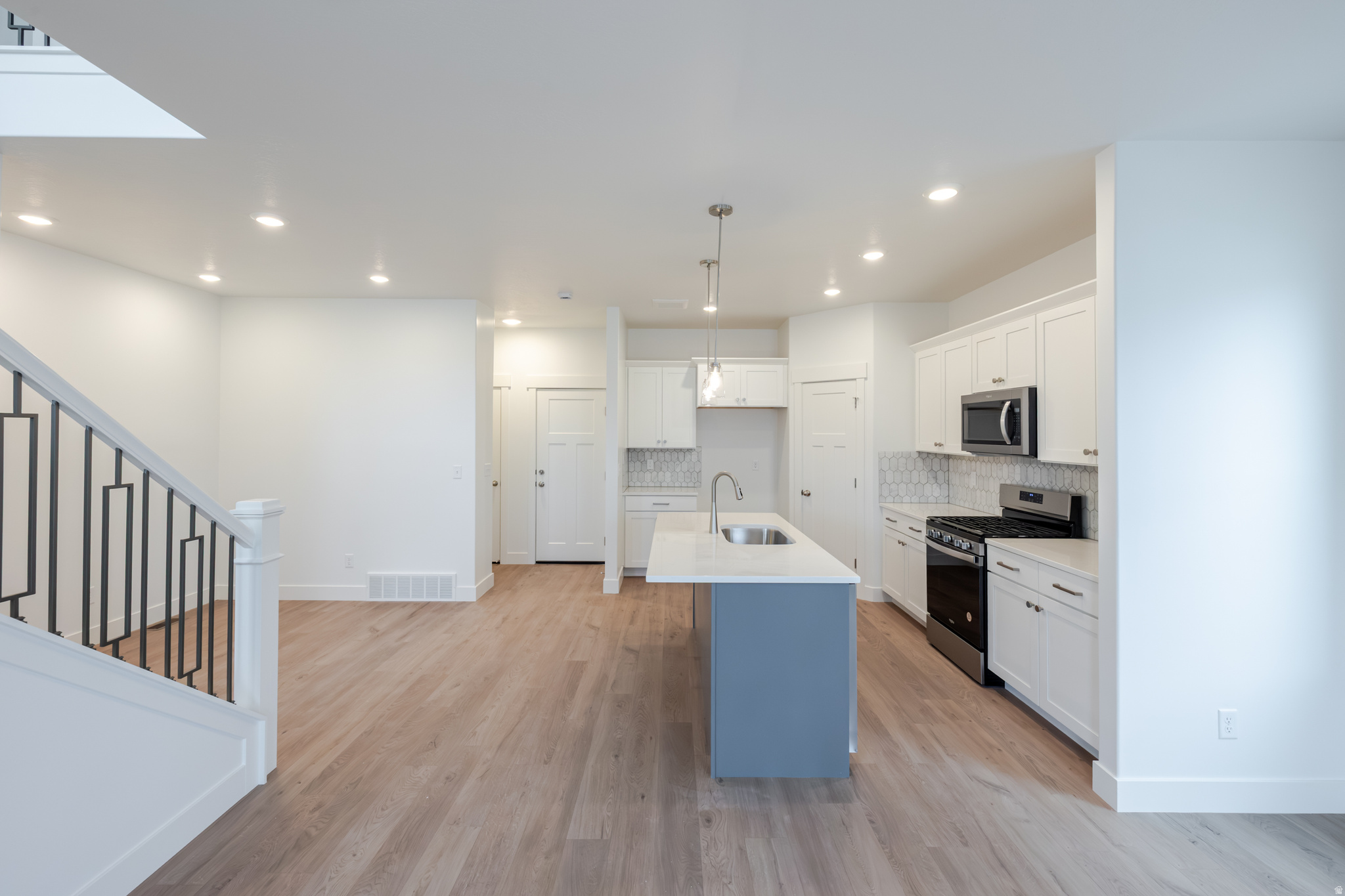 HIGHRIDGE - Residential
