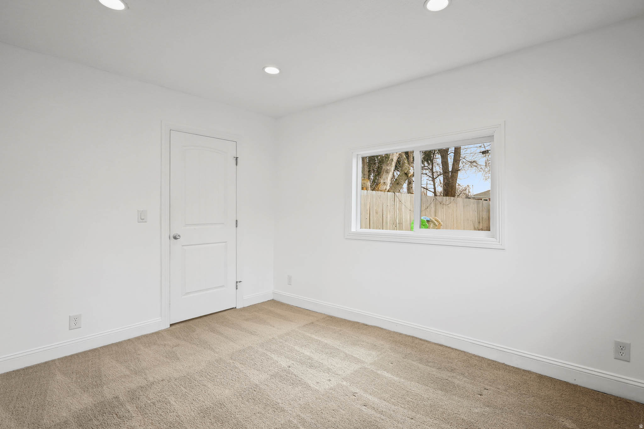 POPLAR PLACE - Residential