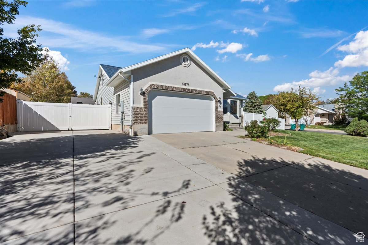 THE FOOTHILLS PLAT A - Residential