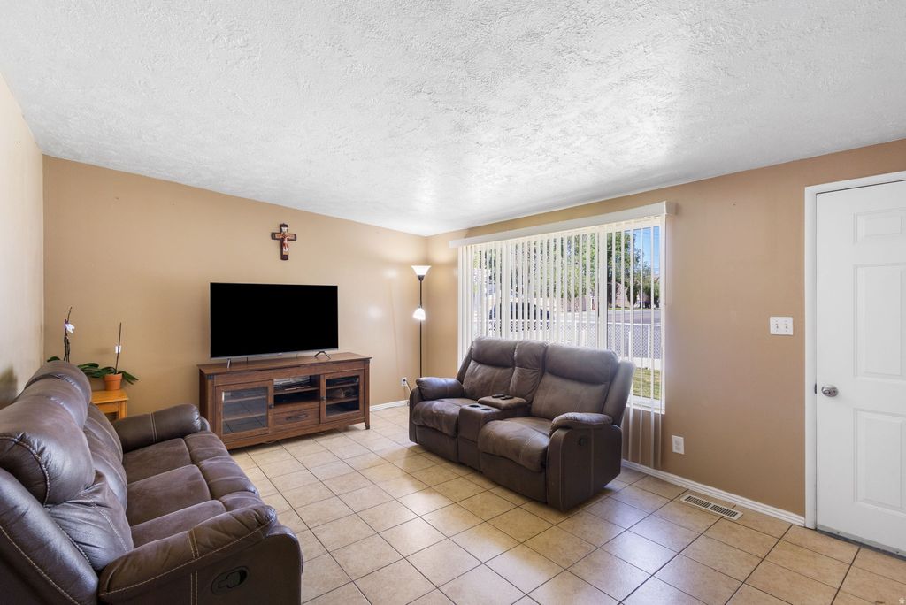 Photo of 3112 S 4355 W, West Valley City, UT 84120 (MLS # 2156550)