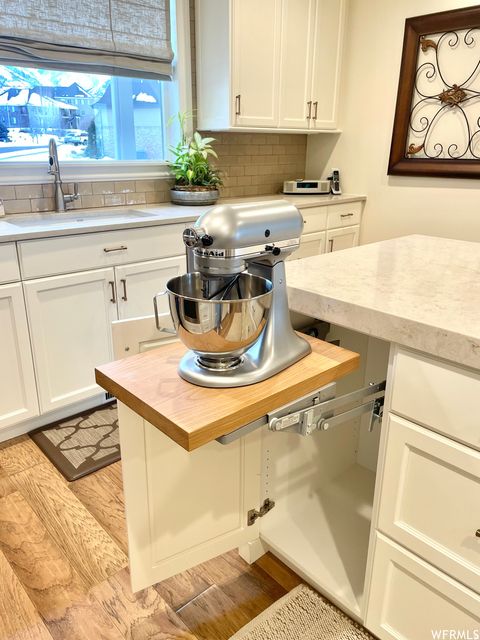 Tiny photo for 553 STRAWBERRY RD Rd, Salem, UT 84653 (MLS # 2130868)