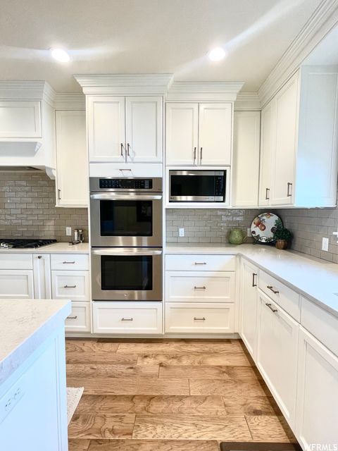 Tiny photo for 553 STRAWBERRY RD Rd, Salem, UT 84653 (MLS # 2130868)