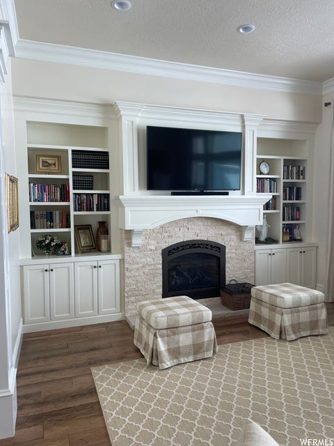 Tiny photo for 553 STRAWBERRY RD Rd, Salem, UT 84653 (MLS # 2130868)