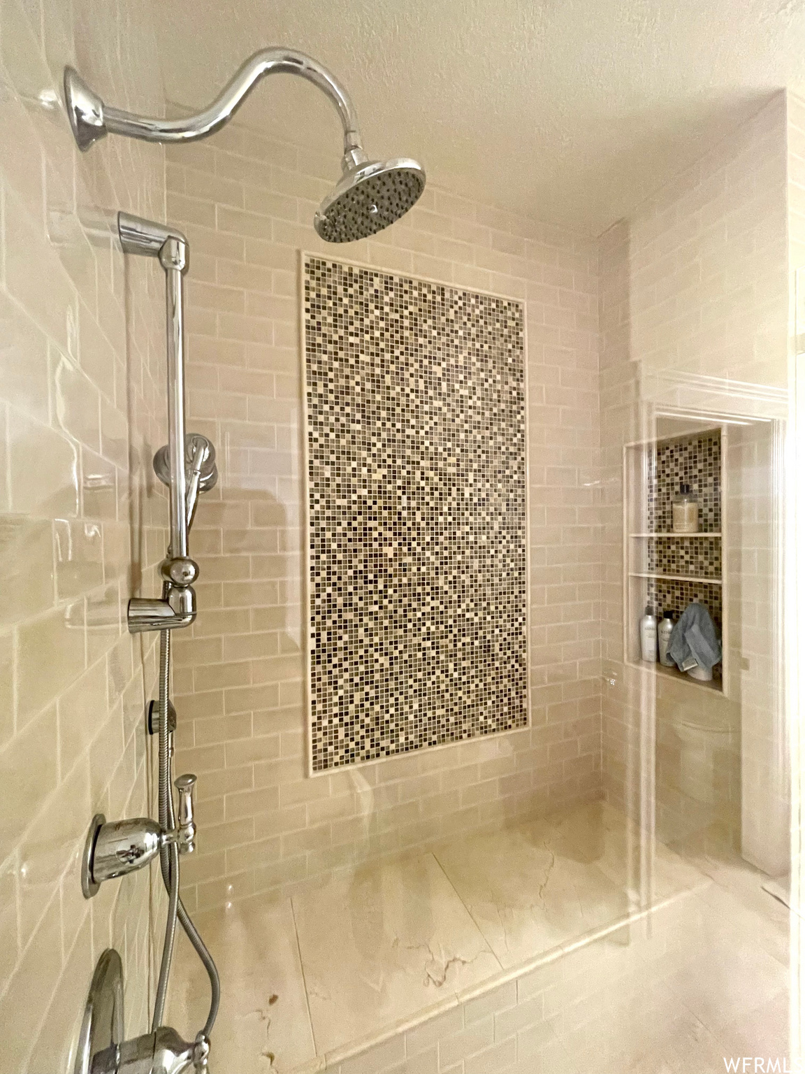 HARVEST RIDGE - Residential