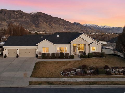 Photo of 10248 N MYSTIC DR, Highland, UT 84003 (MLS # 2143234)