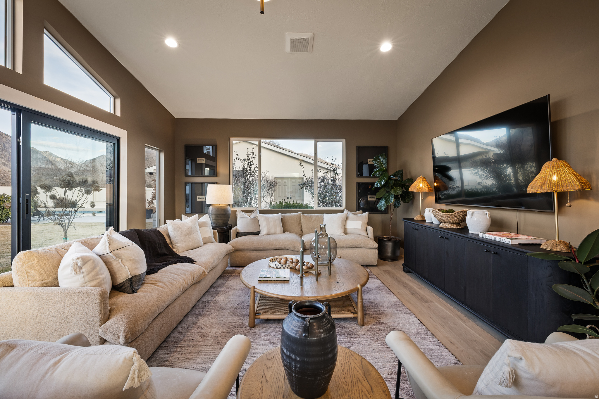 MYSTIC COVE - Residential