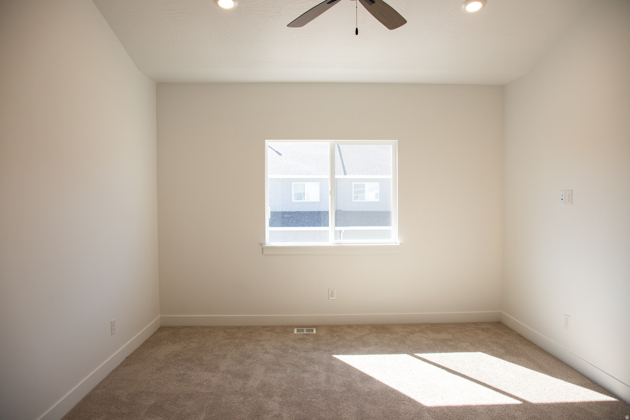 MEADOW CREEK RIDGE - Residential