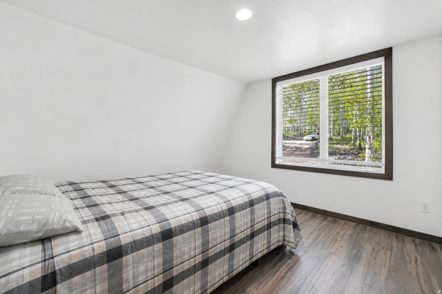 TIMBER LAKES - Residential