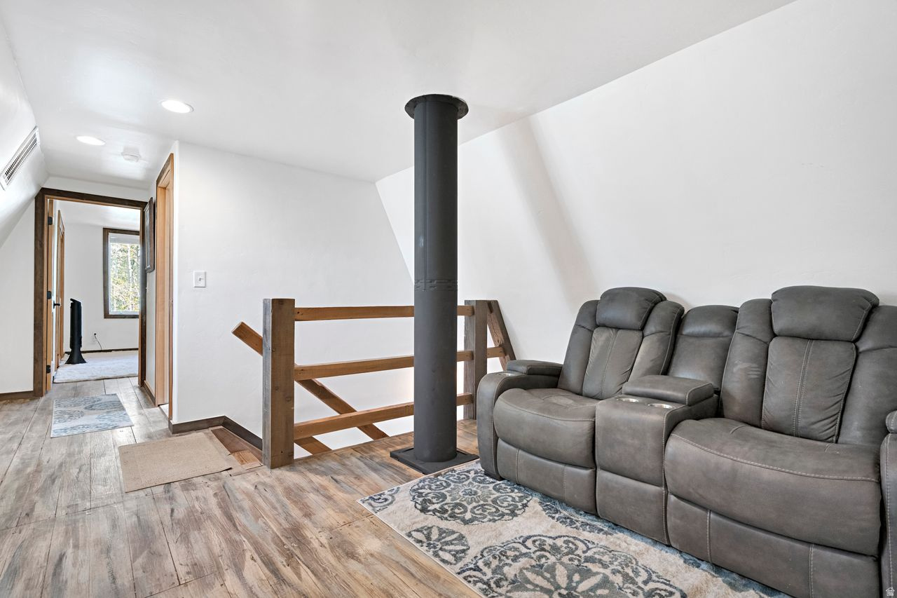 TIMBER LAKES - Residential