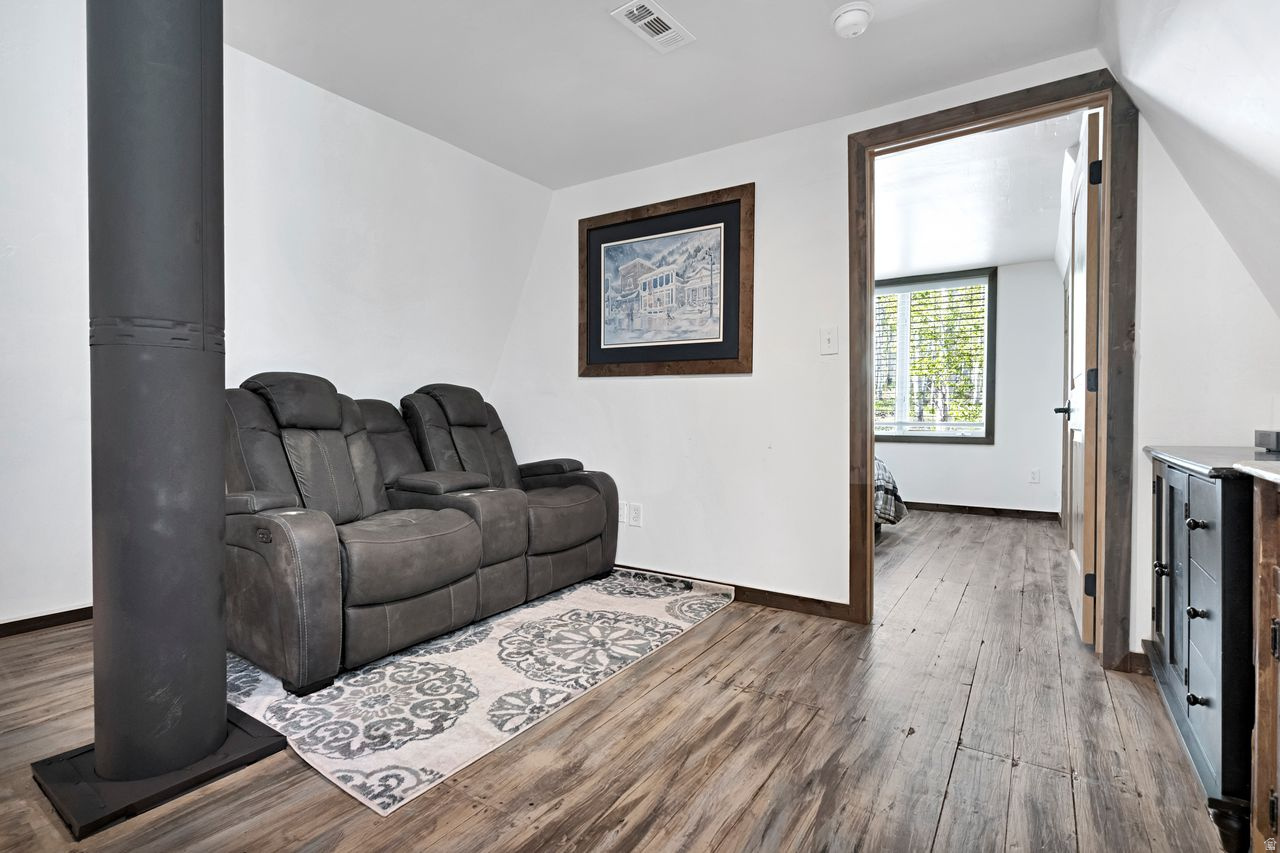 TIMBER LAKES - Residential