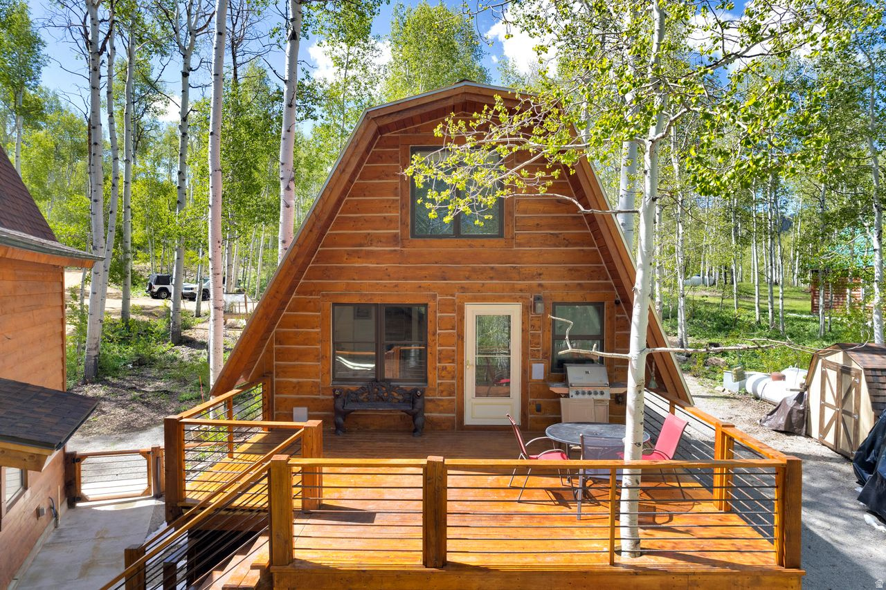 TIMBER LAKES - Residential