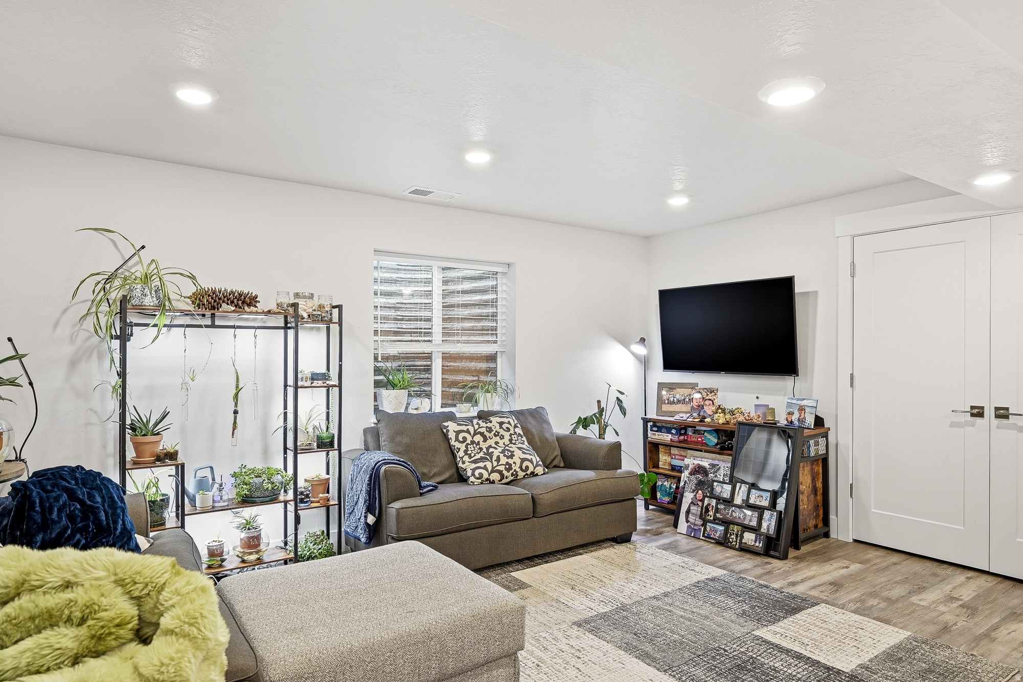 SUNRISE MEADOWS SUBDIVISION - Residential