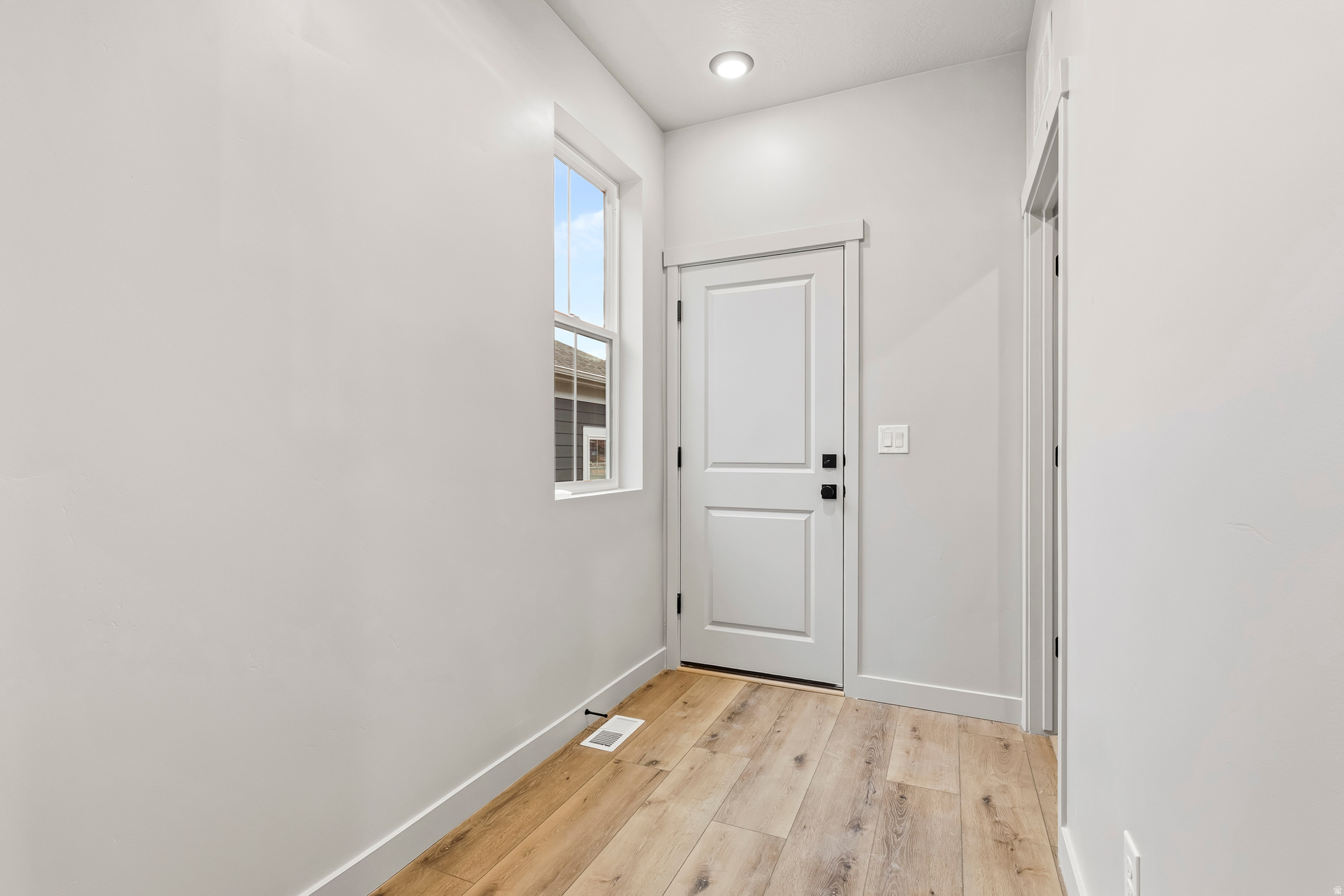 DAYBREAK - Residential