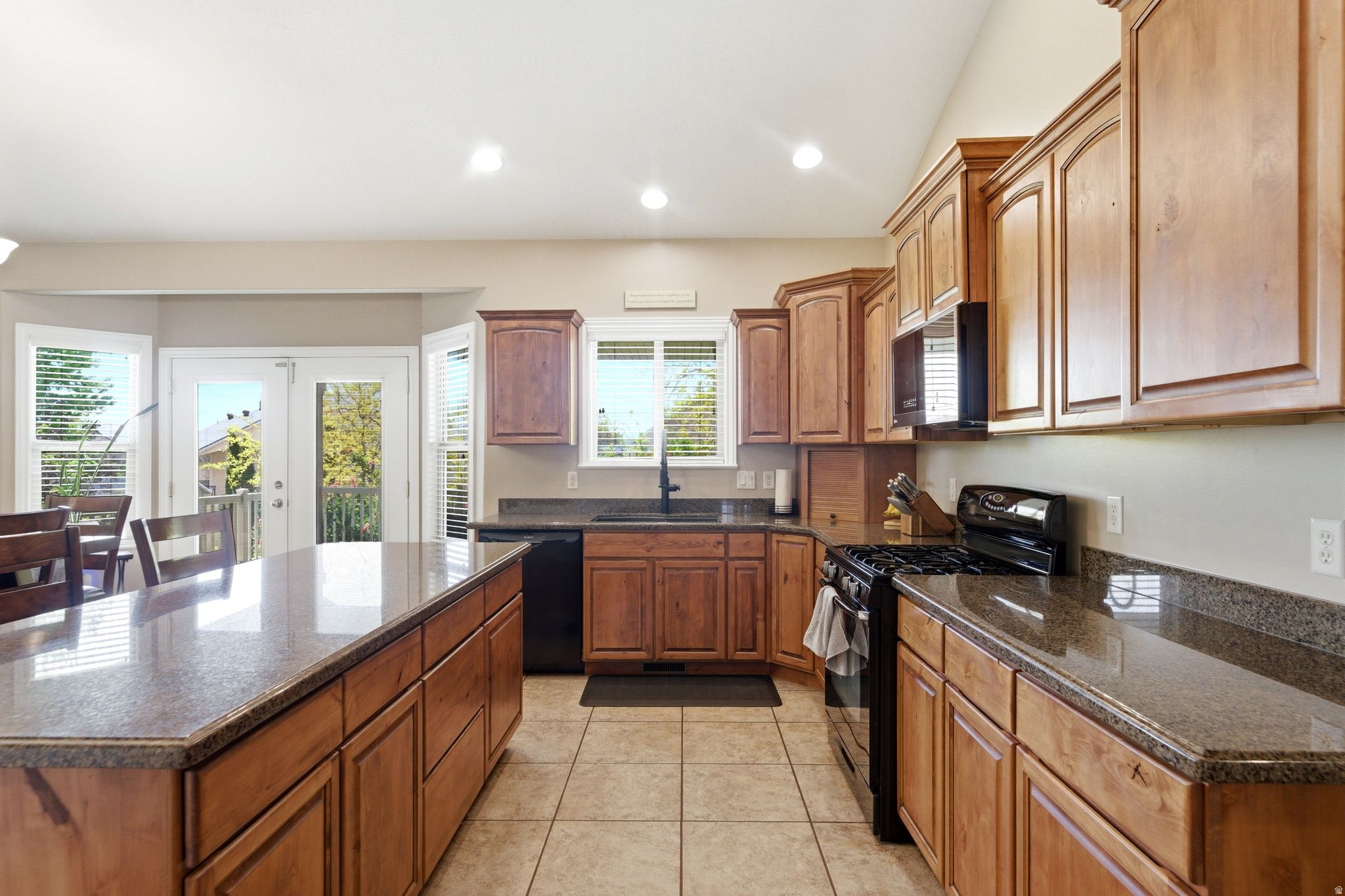 COUNTRY HAVEN LOT 66 - Residential