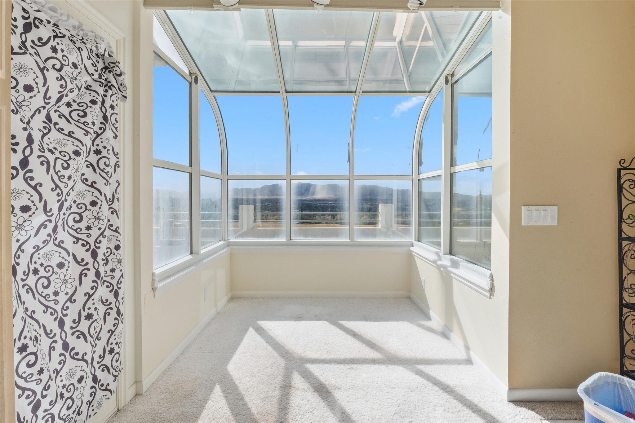 CANYON RIDGE II - Residential