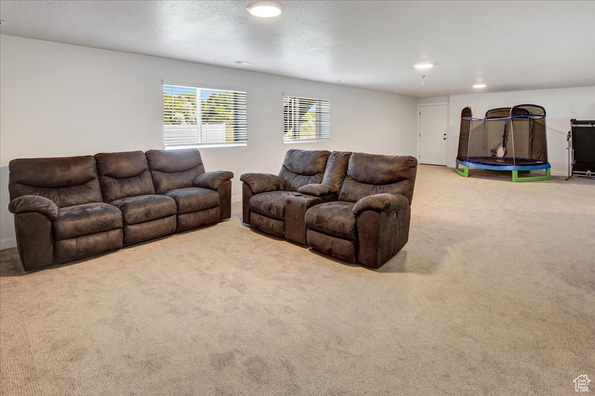 PARKSIDE ESTATES - Residential