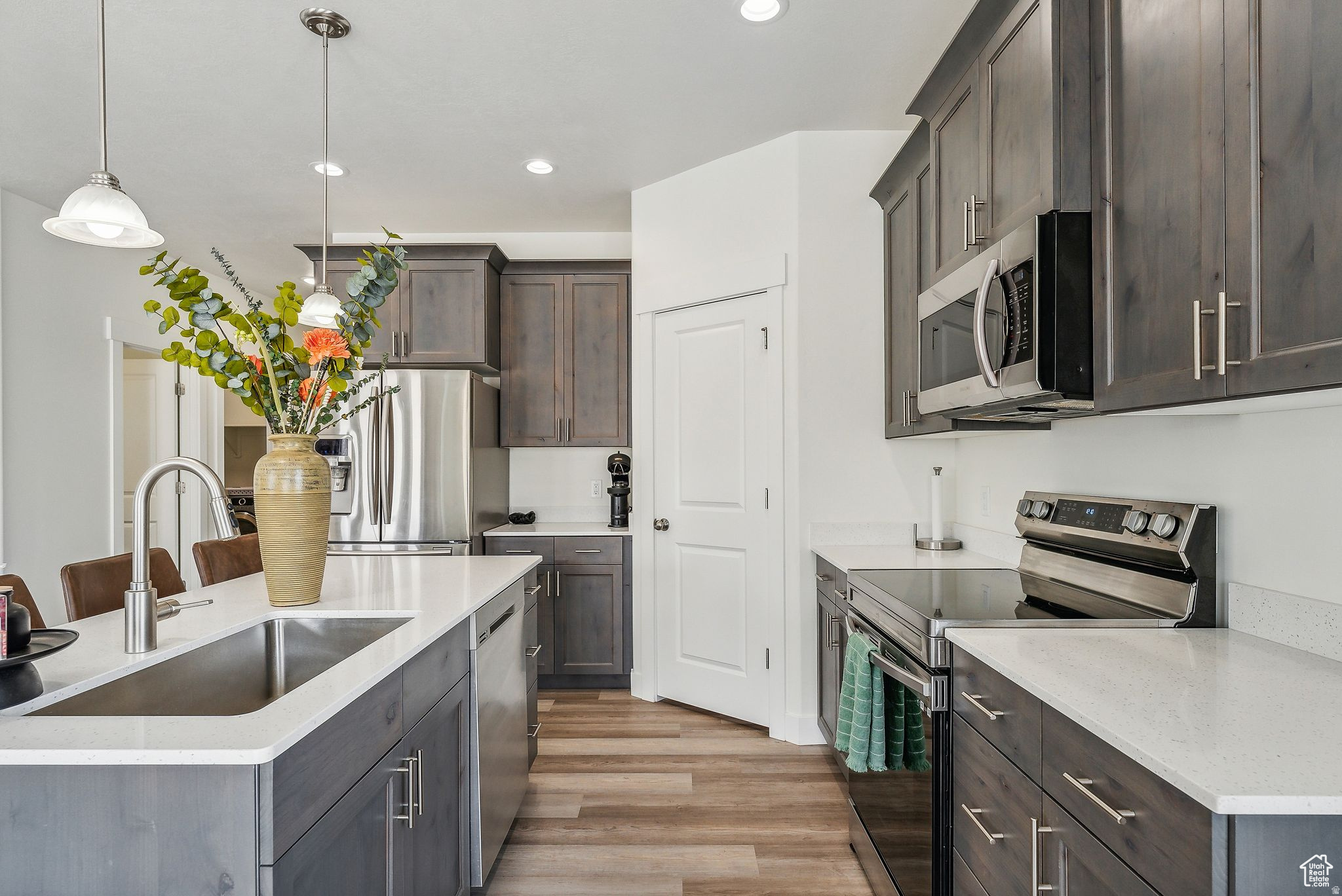 LONE TREE AT CIRCLE FIVE RANCH - Residential