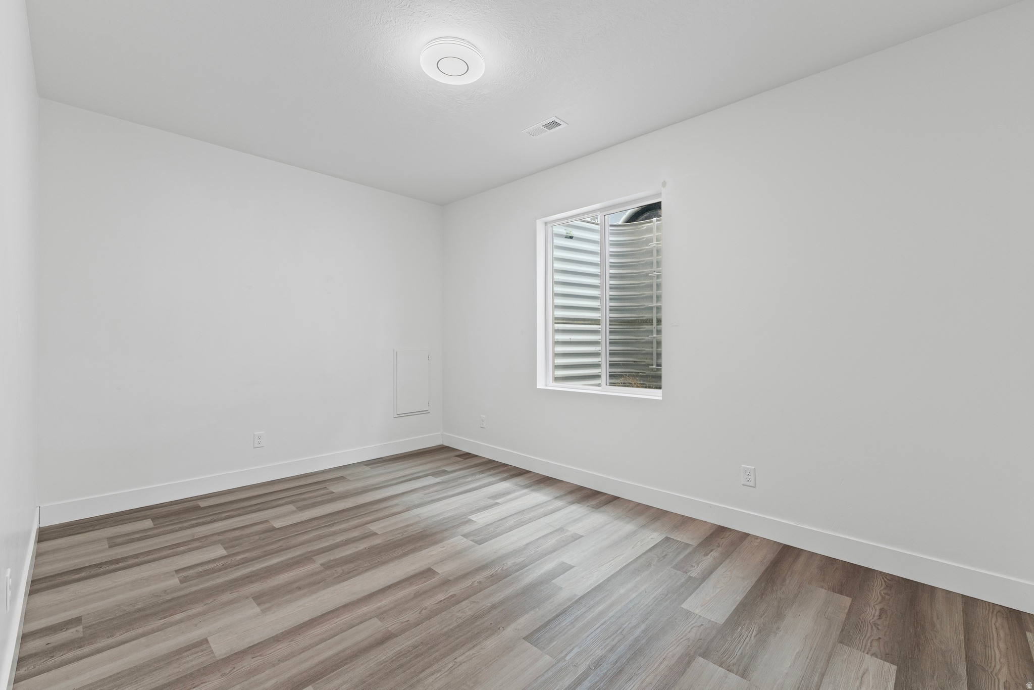 LONE TREE AT CIRCLE FIVE RANCH - Residential