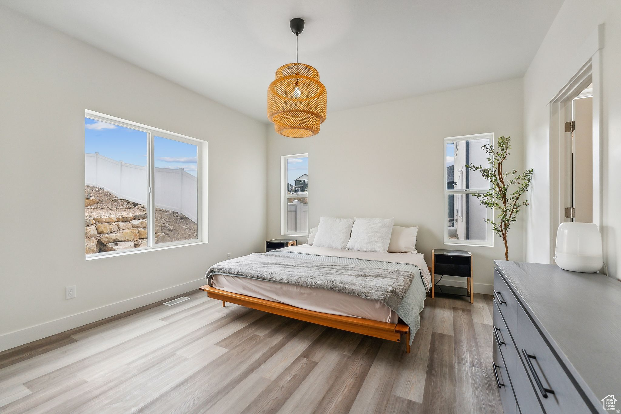 LONE TREE AT CIRCLE FIVE RANCH - Residential