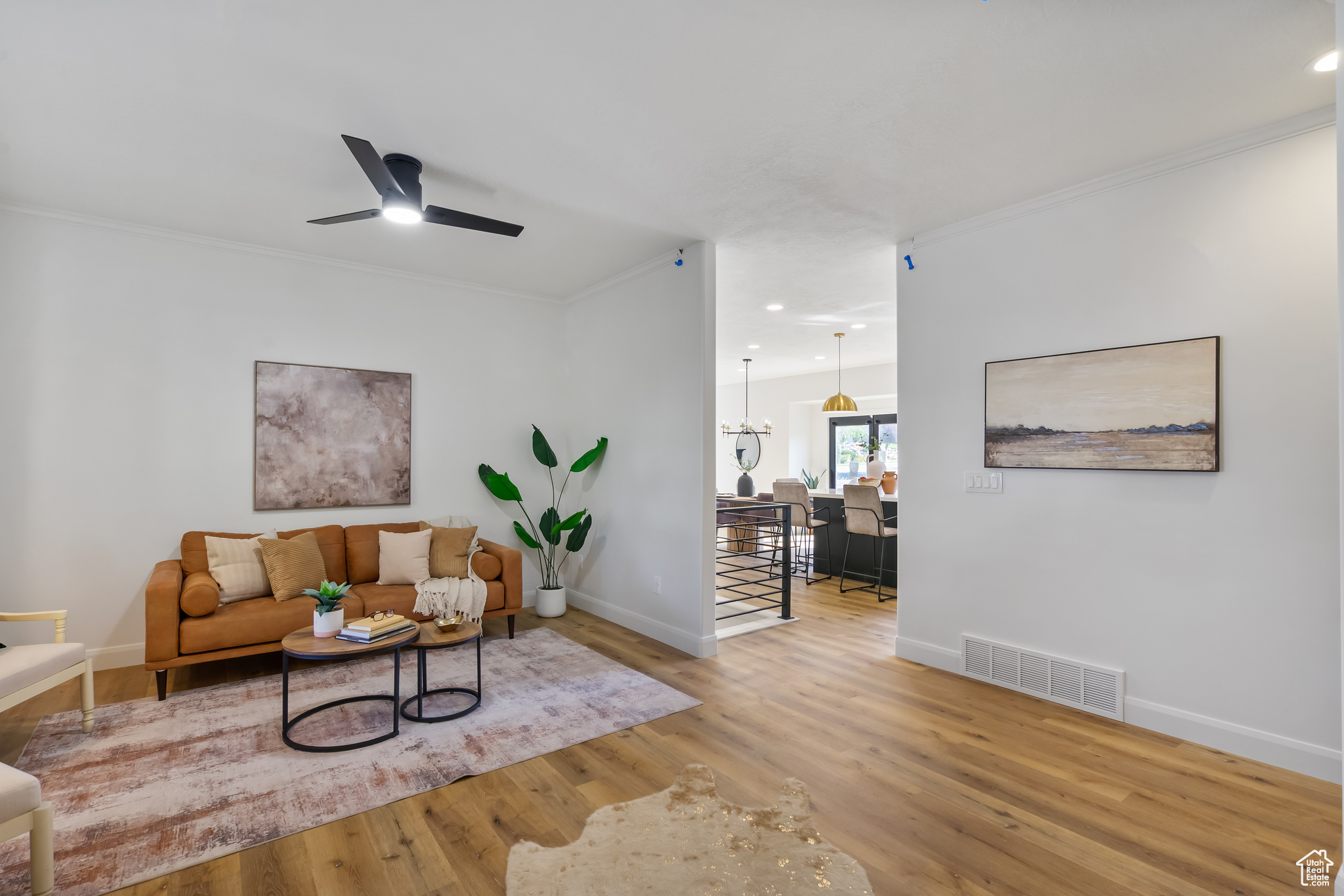 NORTH OAKS COVE 3 - Residential