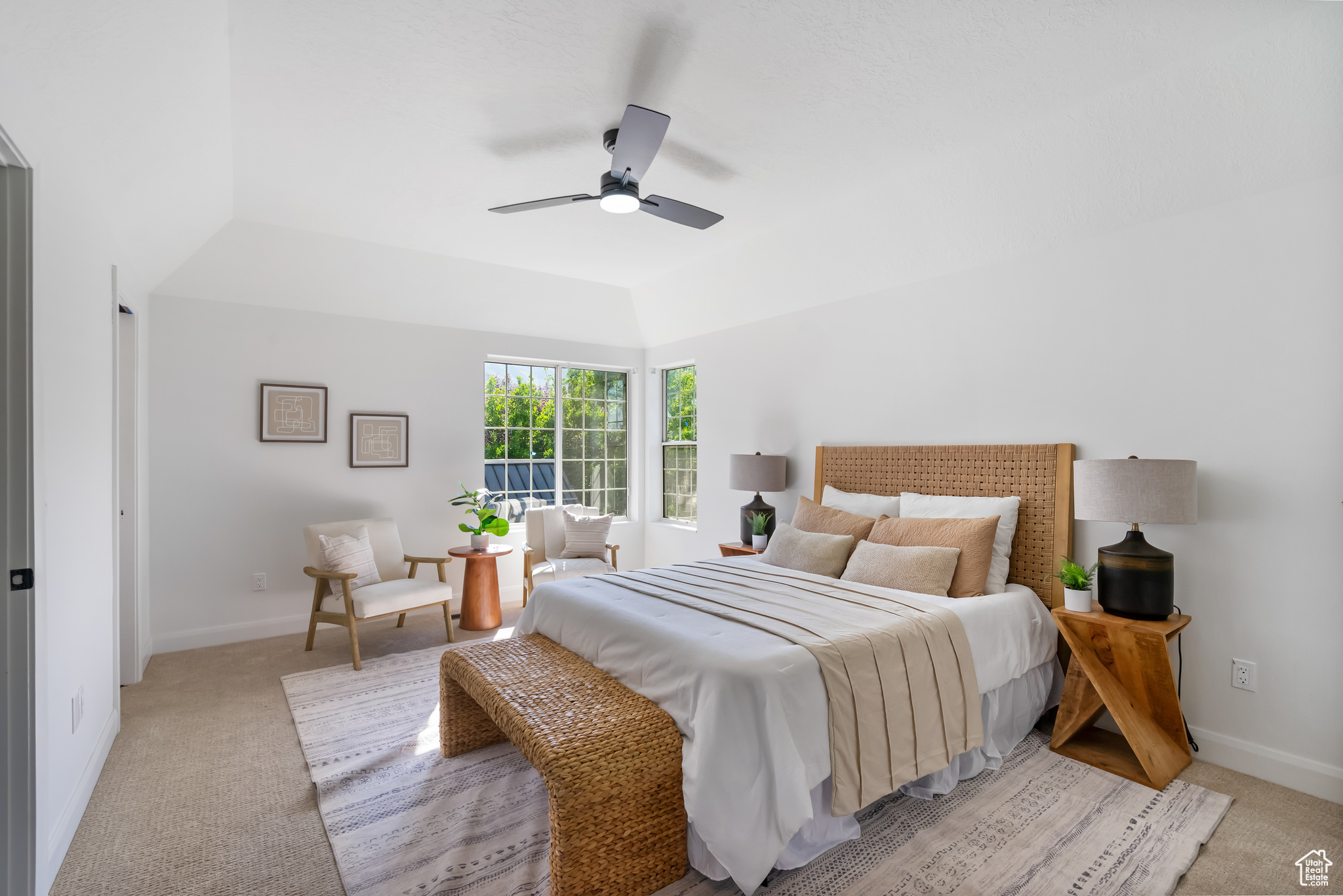 NORTH OAKS COVE 3 - Residential