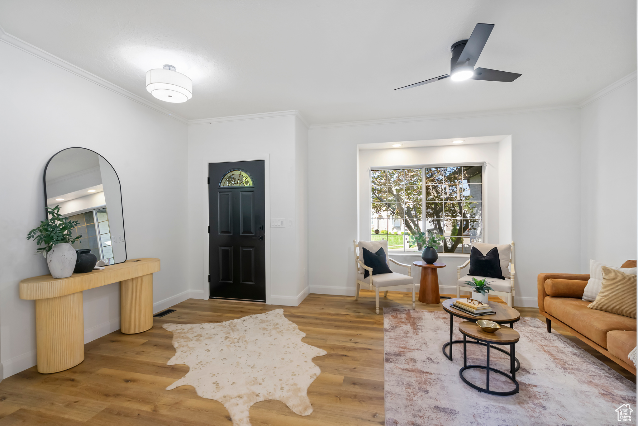 NORTH OAKS COVE 3 - Residential