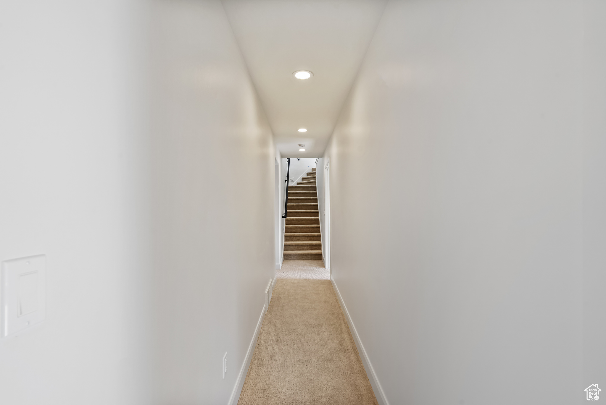 NORTH OAKS COVE 3 - Residential