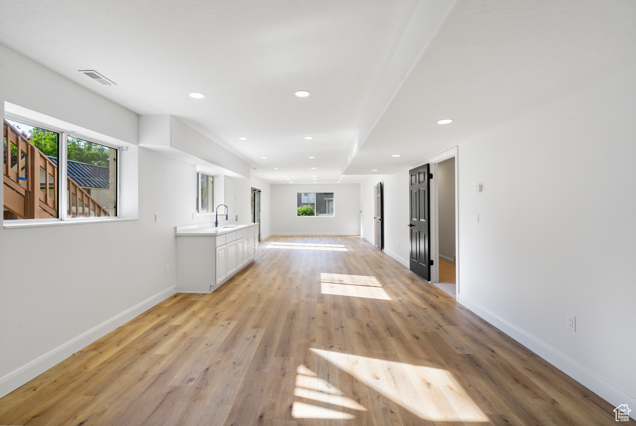 NORTH OAKS COVE 3 - Residential