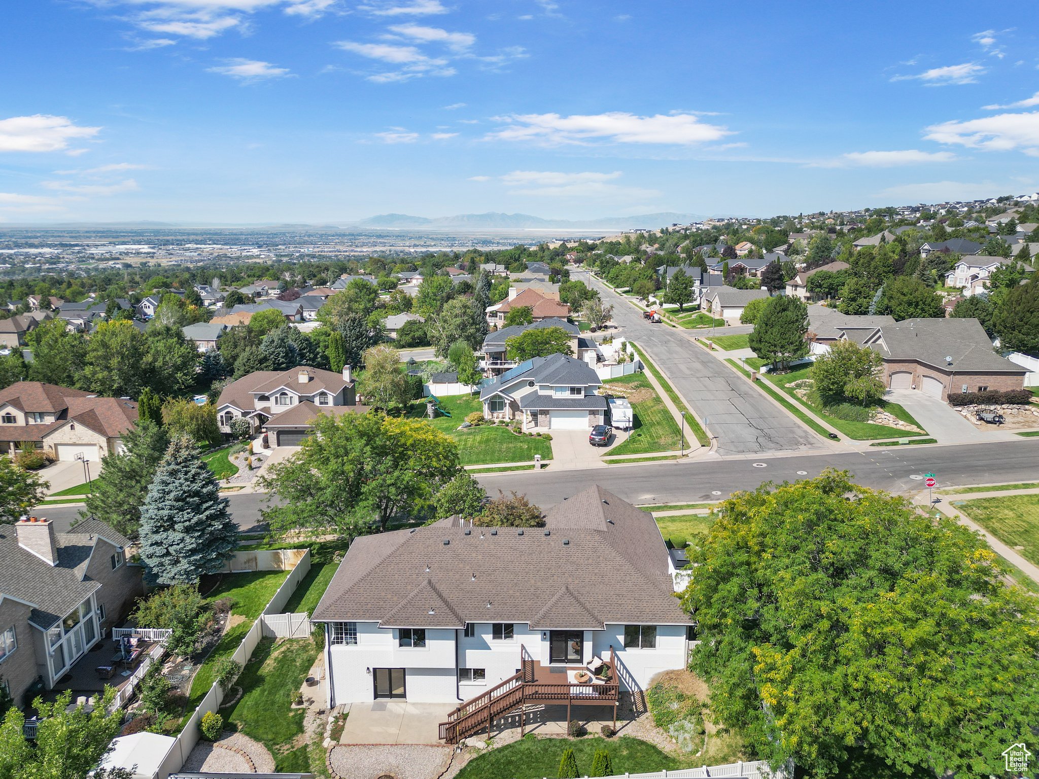 NORTH OAKS COVE 3 - Residential