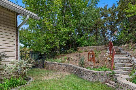 Tiny photo for 2321 S 900 E, Bountiful, UT 84010 (MLS # 2120607)