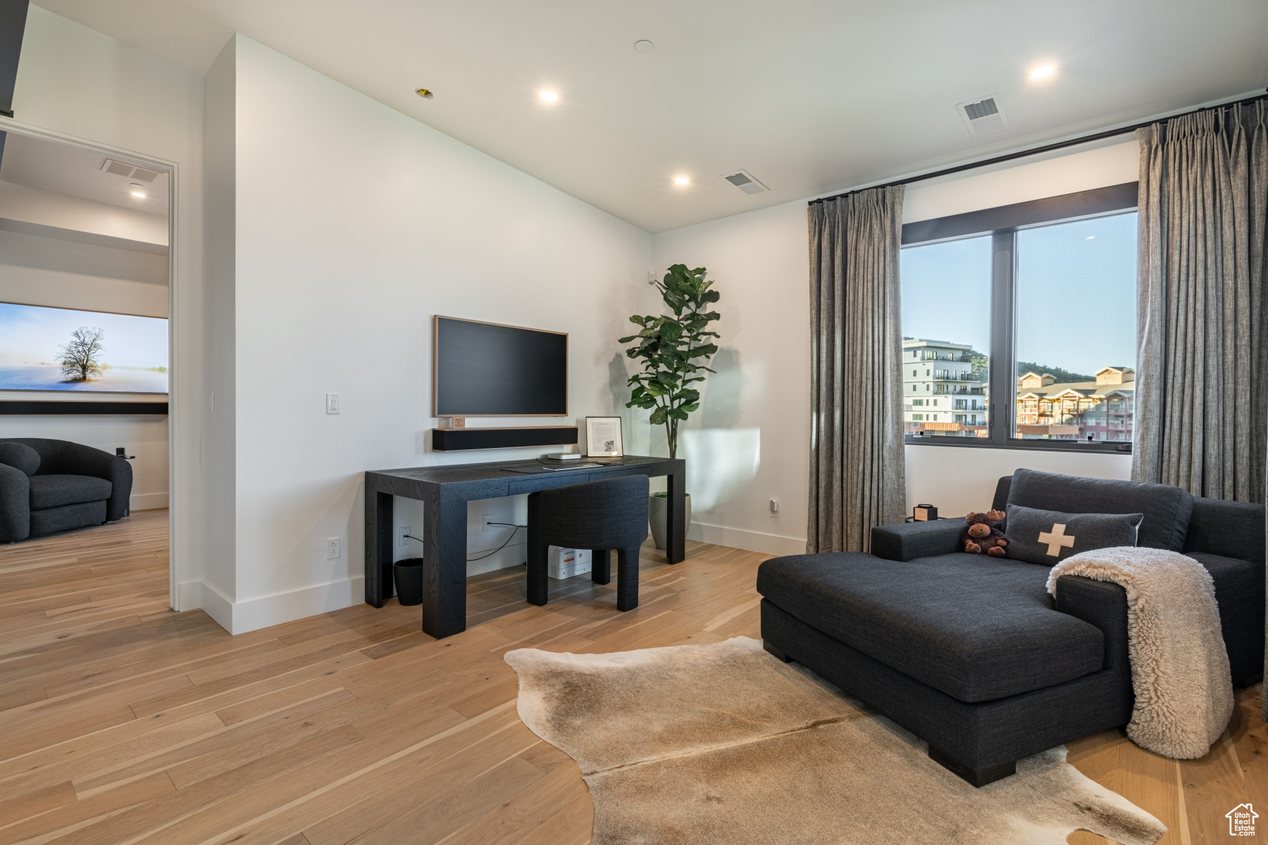 THE RIDGE AT CANYONS - Residential