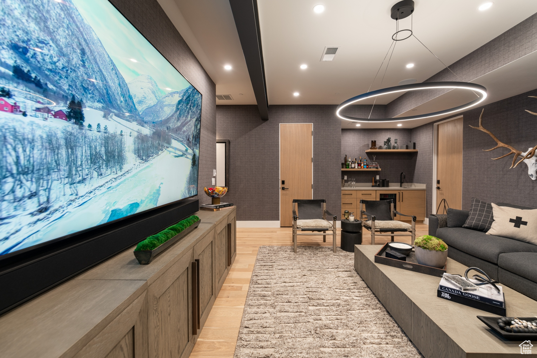 THE RIDGE AT CANYONS - Residential