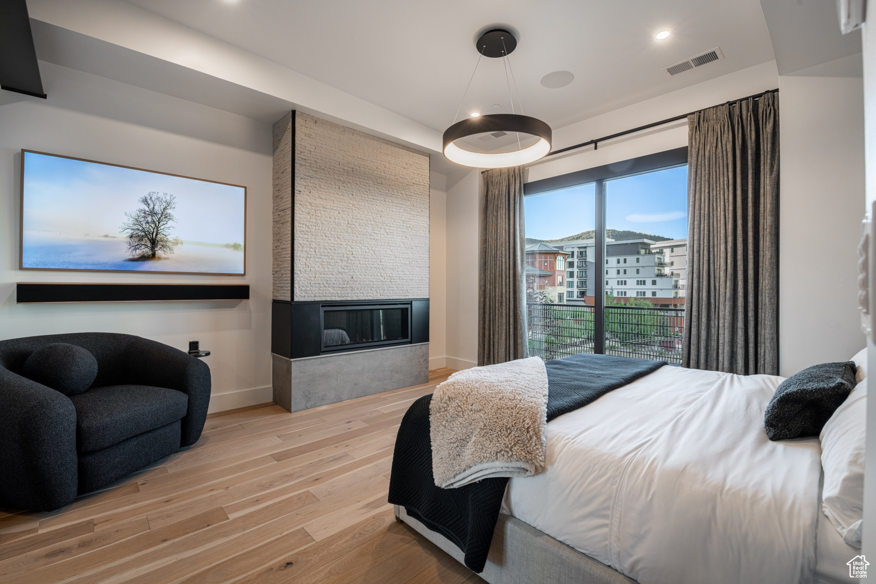 THE RIDGE AT CANYONS - Residential