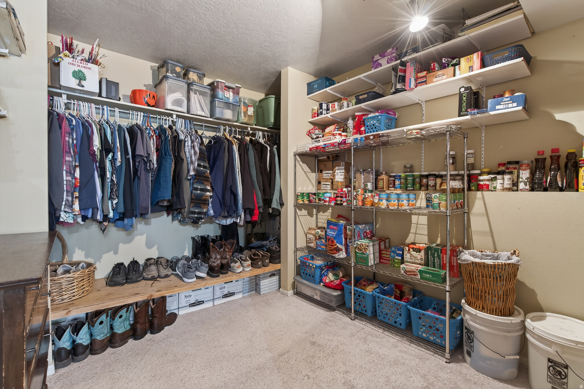 CHRISTEN - Residential