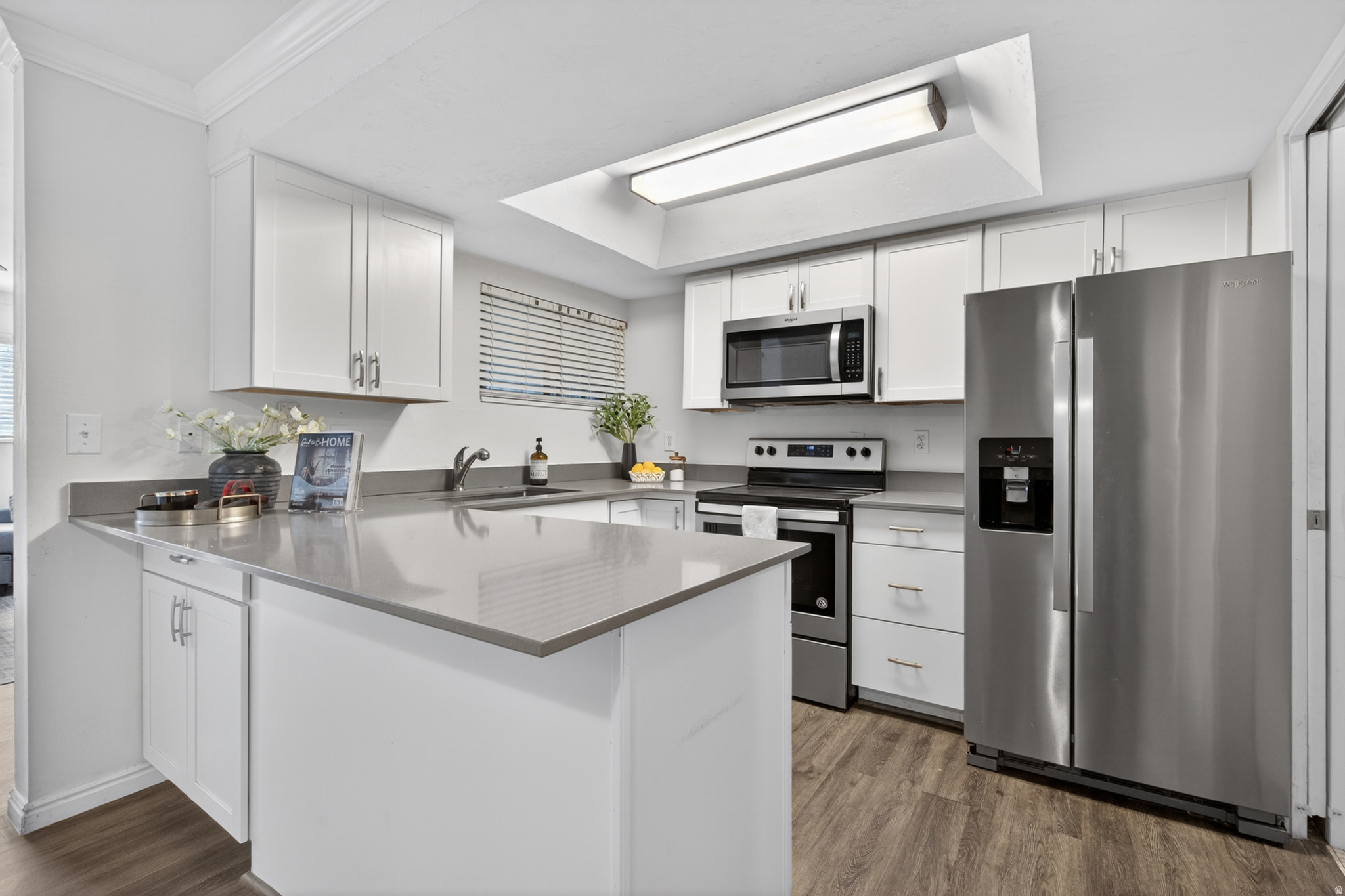 WOOD POINT CONDO - Residential