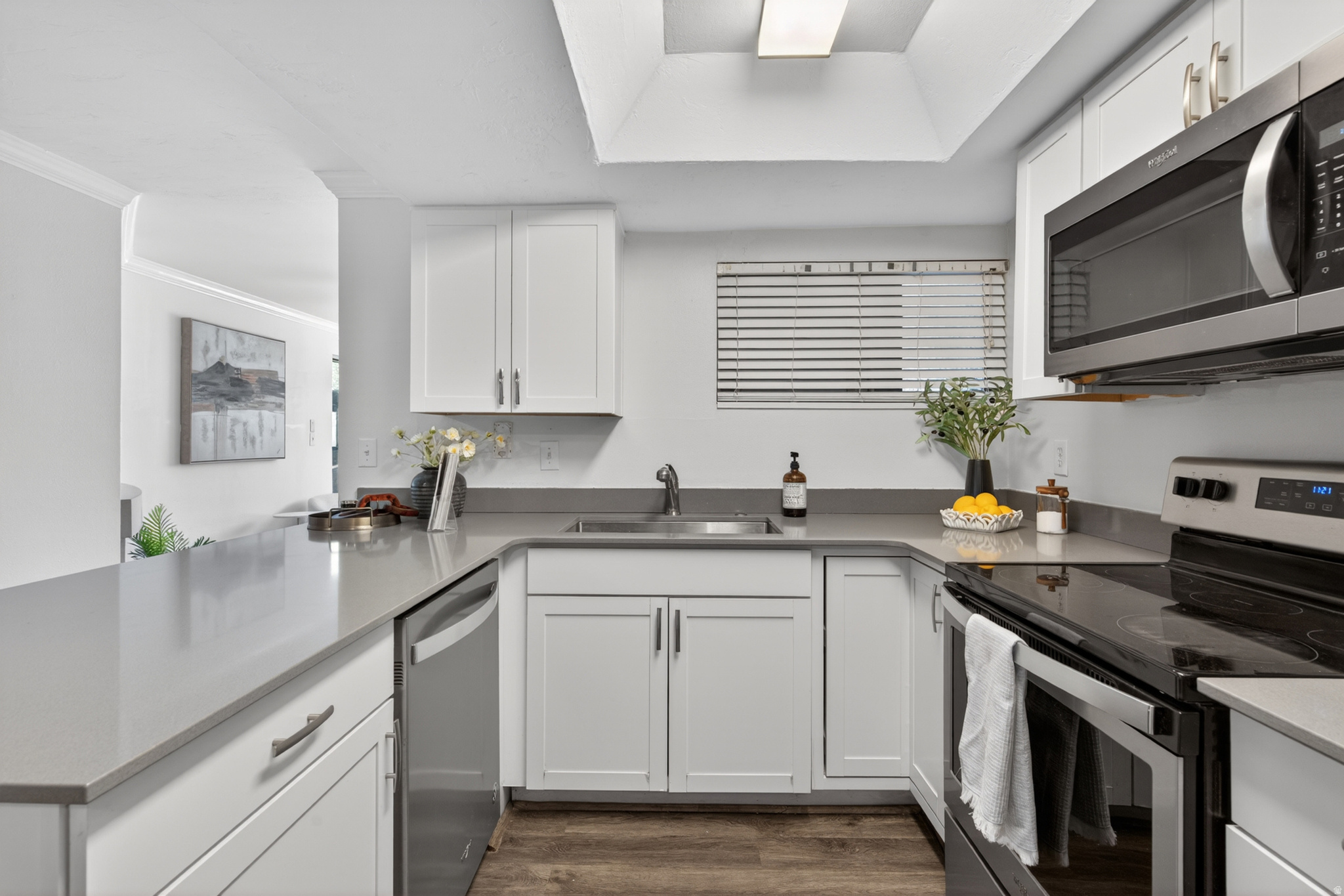 WOOD POINT CONDO - Residential