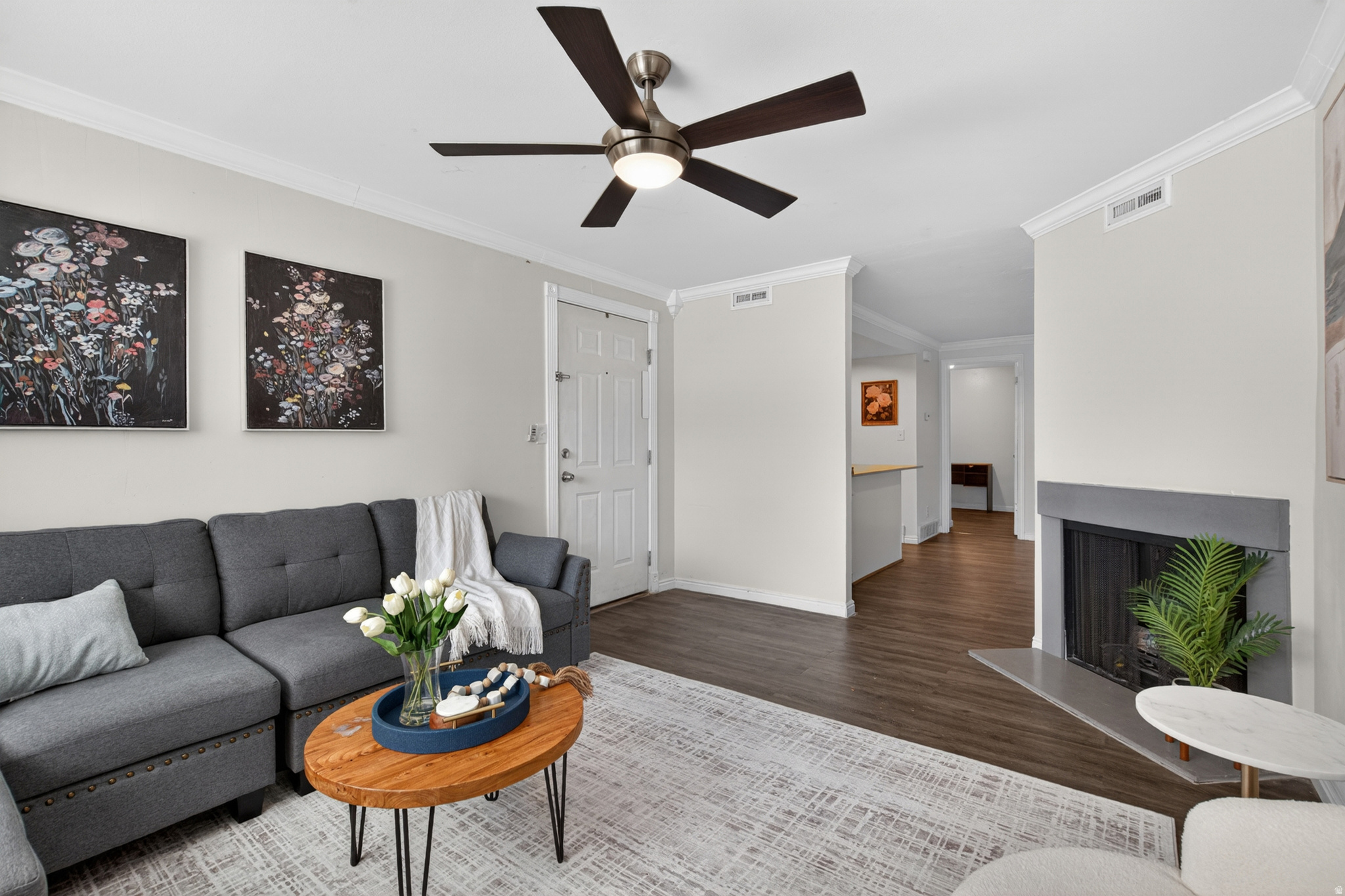 WOOD POINT CONDO - Residential