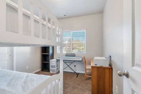Tiny photo for 127 E JORDAN RIDGE BLVD #406, Saratoga Springs, UT 84045 (MLS # 2121283)