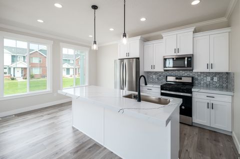 Tiny photo for 8812 S CY'S PARK LN #6, Sandy, UT 84070 (MLS # 2127135)