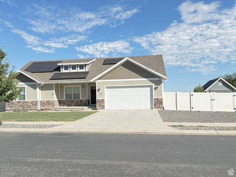 Tiny photo for 156 DEER CREEK TRL, Elk Ridge, UT 84651 (MLS # 2108893)