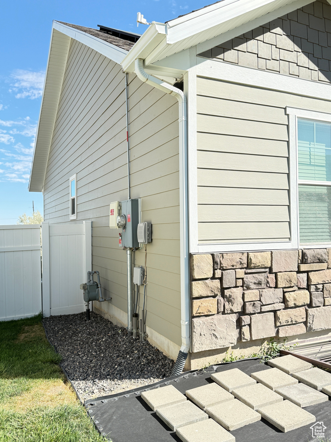 RIDGE - Residential