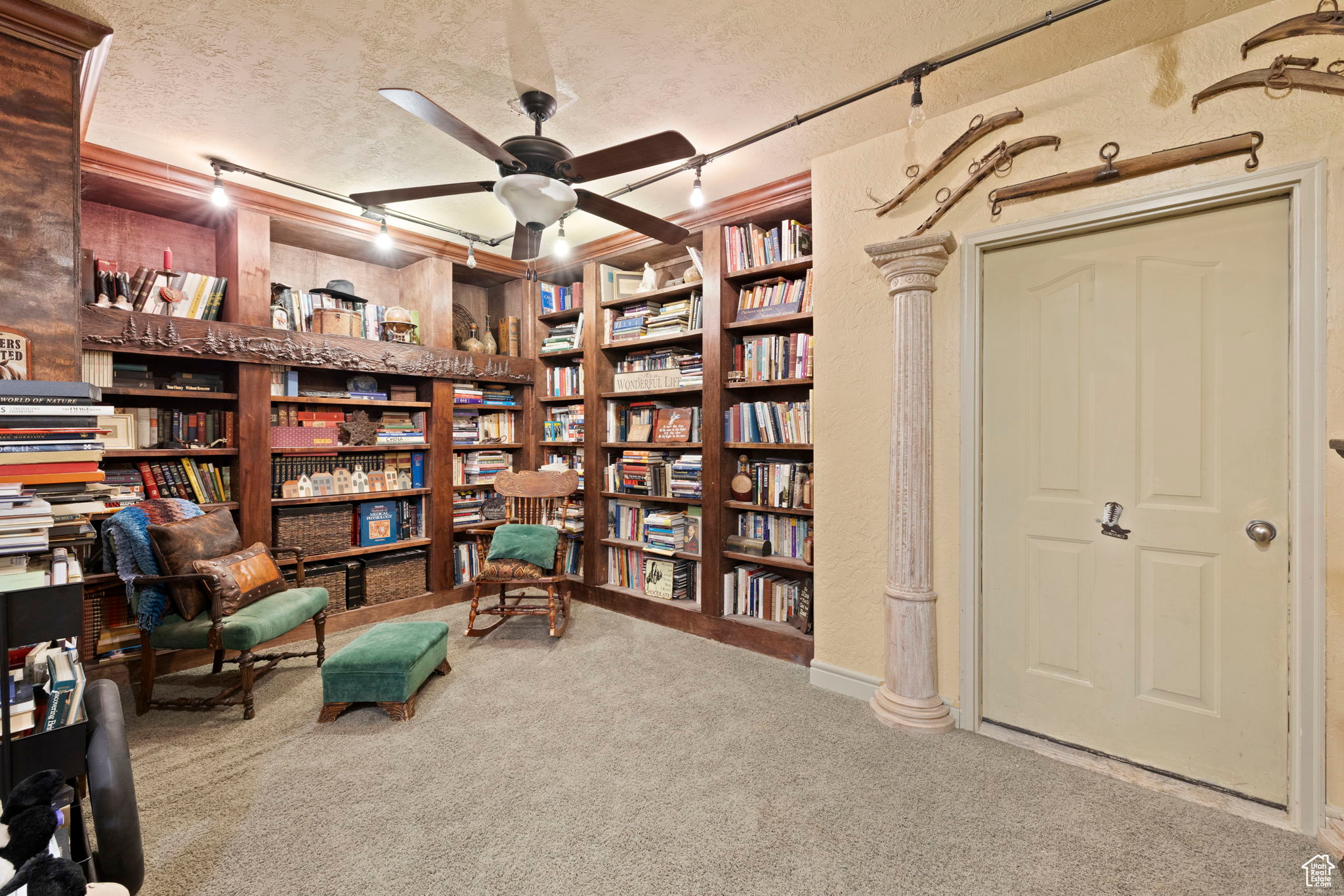 RIVER MEADOWS - Residential