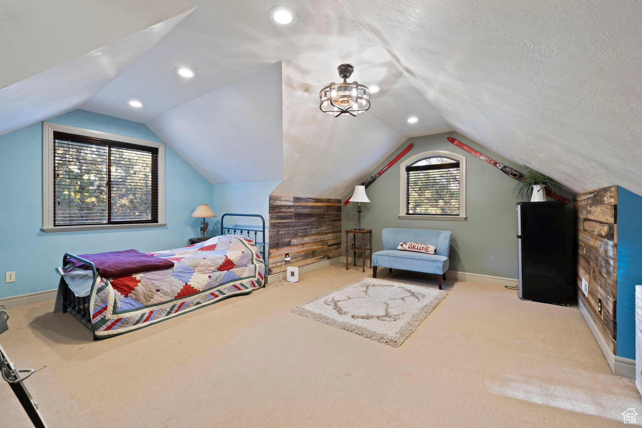 RIVER MEADOWS - Residential