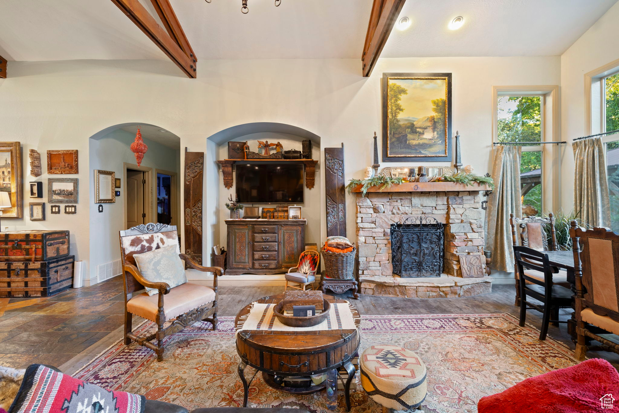 RIVER MEADOWS - Residential