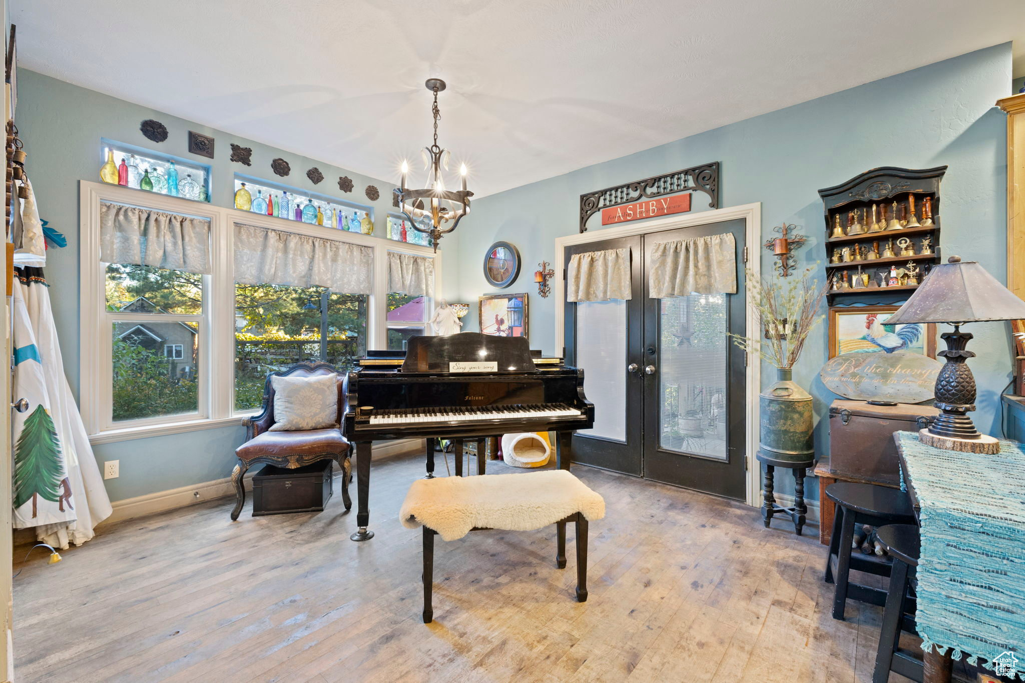 RIVER MEADOWS - Residential