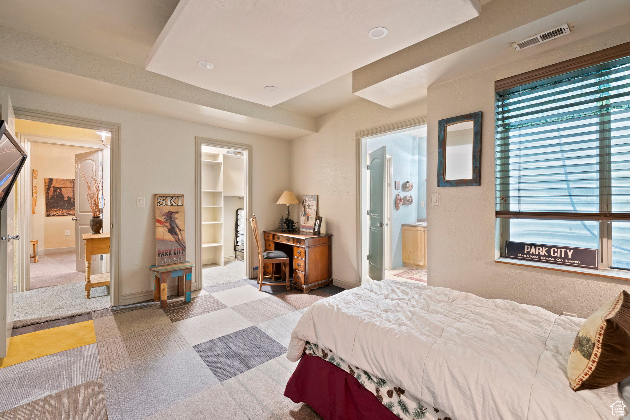 RIVER MEADOWS - Residential