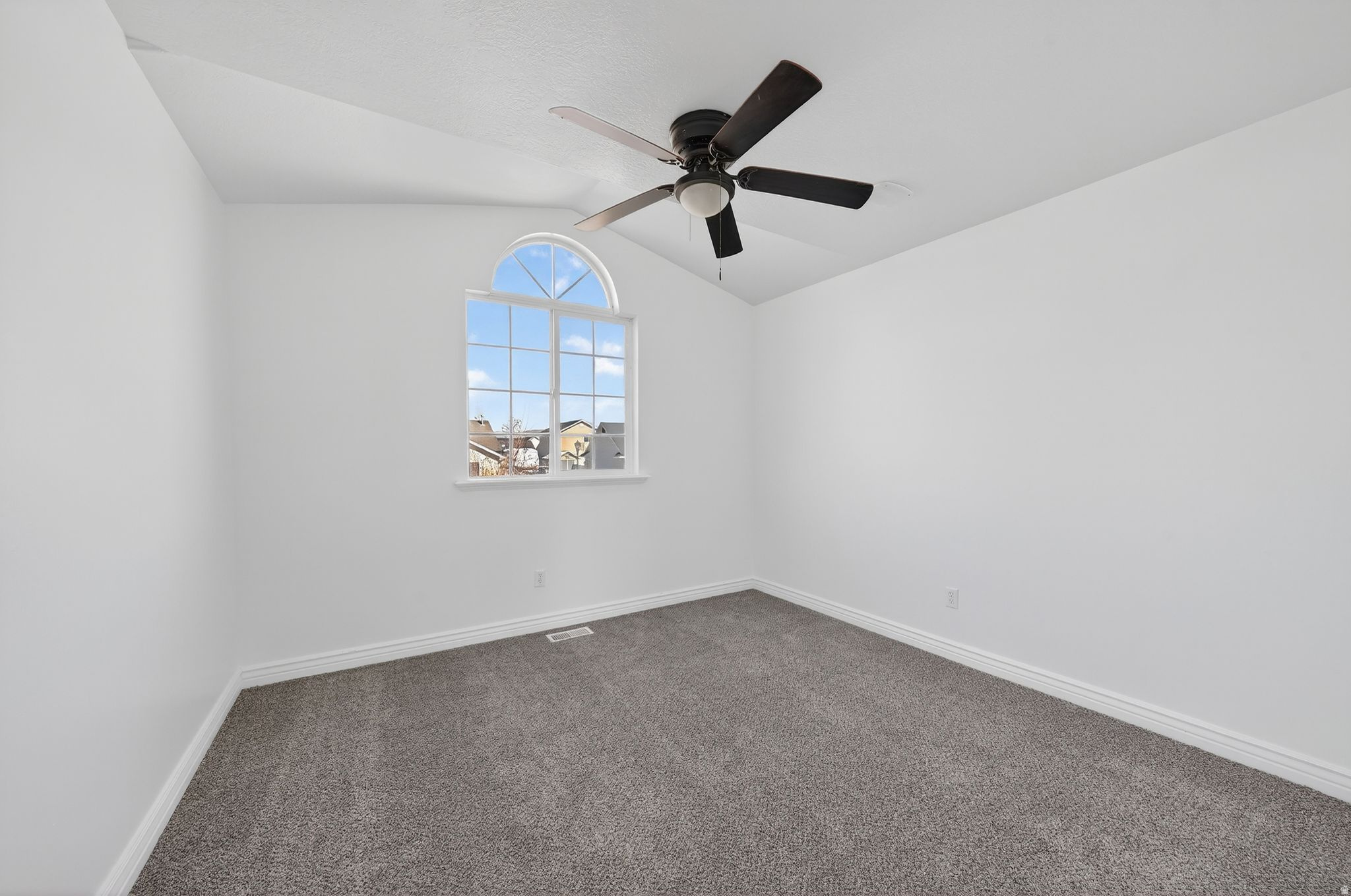 EAGLEPARK PHASE II - Residential