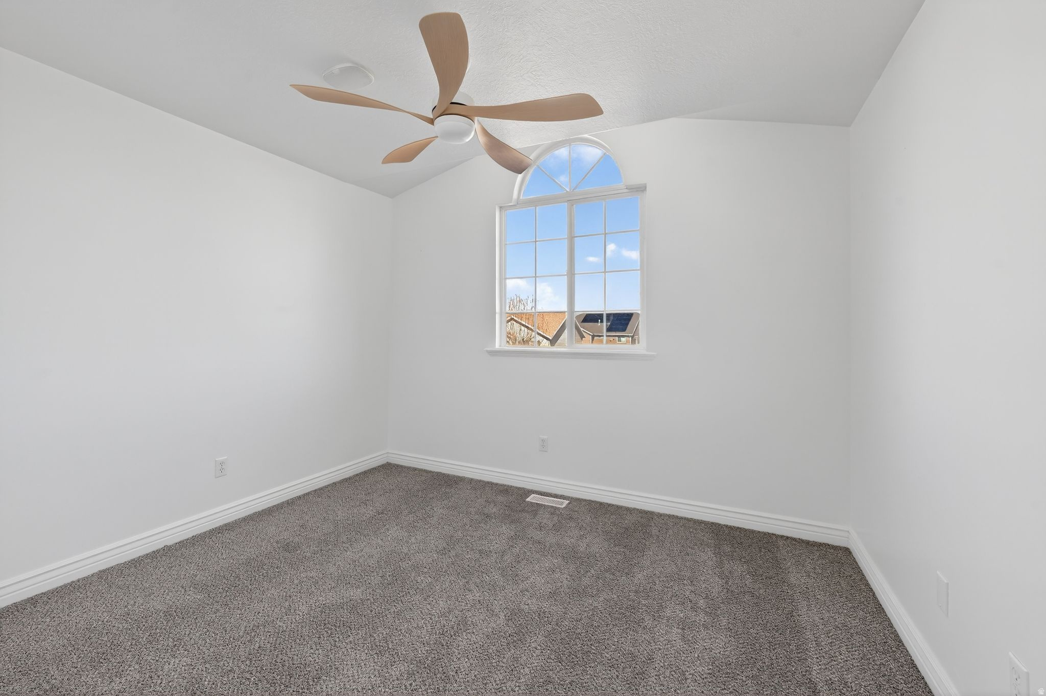 EAGLEPARK PHASE II - Residential