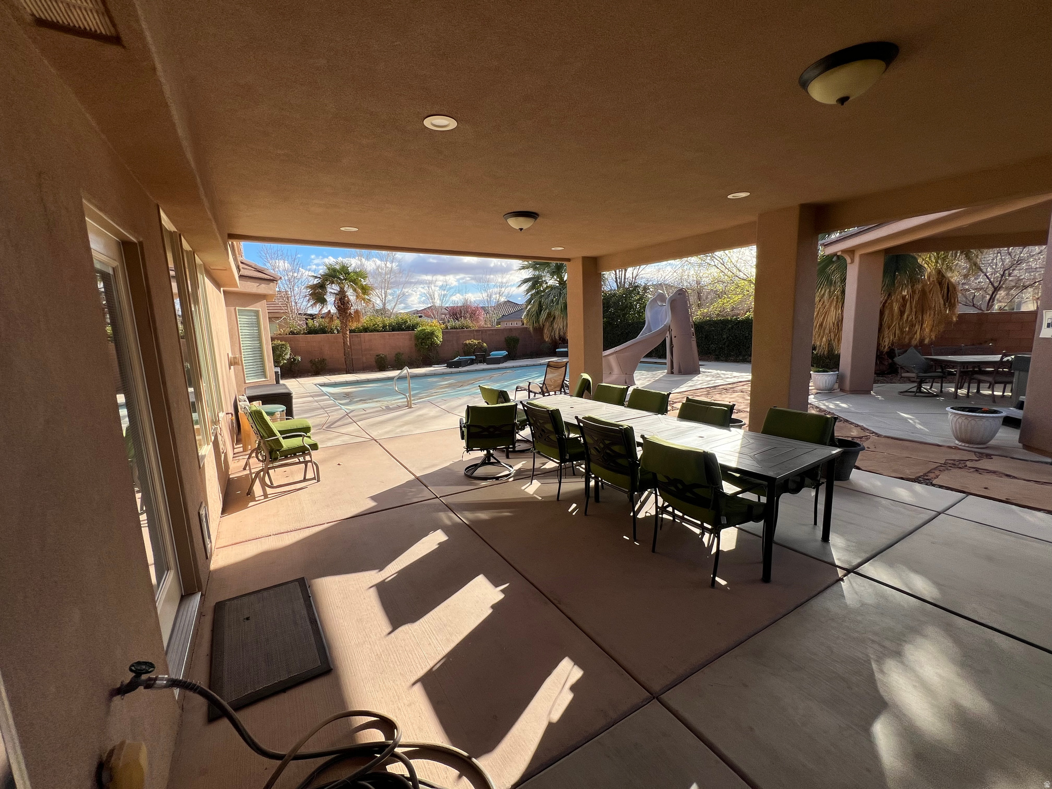 DIXIE SPRINGS - Residential